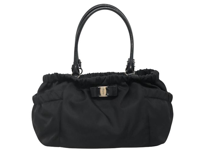 Borsa a mano Vala in nylon nero e argento di Salvatore Ferragamo Auth 139278 - vista 13