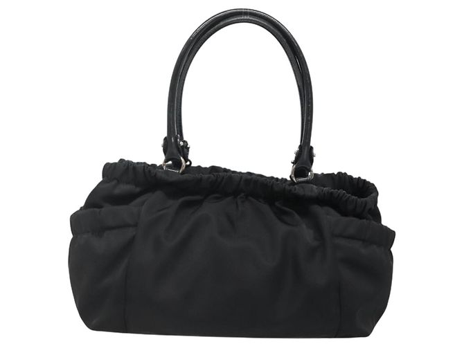 Borsa a mano Vala in nylon nero e argento di Salvatore Ferragamo Auth 139278 - vista 2