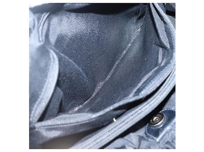Borsa a mano Vala in nylon nero e argento di Salvatore Ferragamo Auth 139278 - vista 21