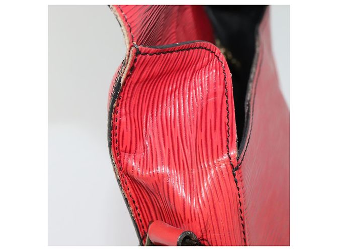 LOUIS VUITTON Borsa a Spalla Epi Saint Cloud GM Rossa M52197 LV Auth 137330 Rosso - vista 9
