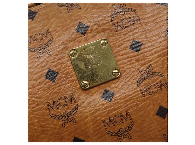 Borsa Clutch MCM Logogram Vicetos in Pelle PVC Marrone Oro Auth bs28761 D'oro - vista 12