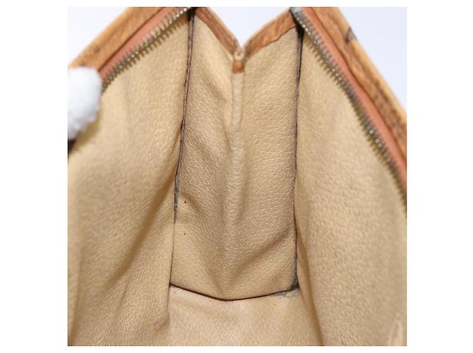 Borsa Clutch MCM Logogram Vicetos in Pelle PVC Marrone Oro Auth bs28761 D'oro - vista 18