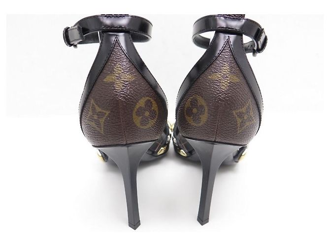 Escarpins Louis Vuitton Eldorado marron toile - vue 4