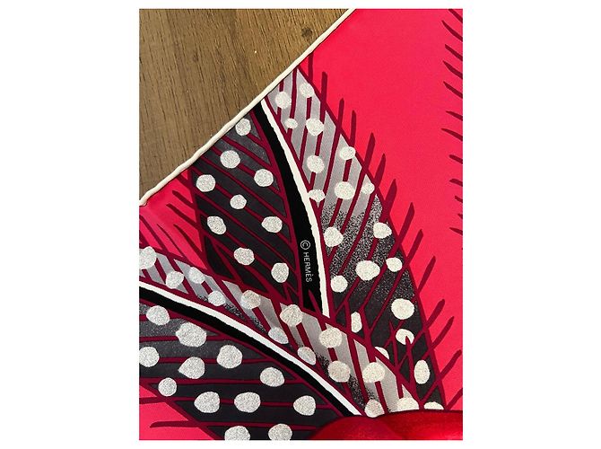 Hermès Carré 90 in seta “Baobab Cat” di Ardmore Artists Rosa Fuschia - vista 12