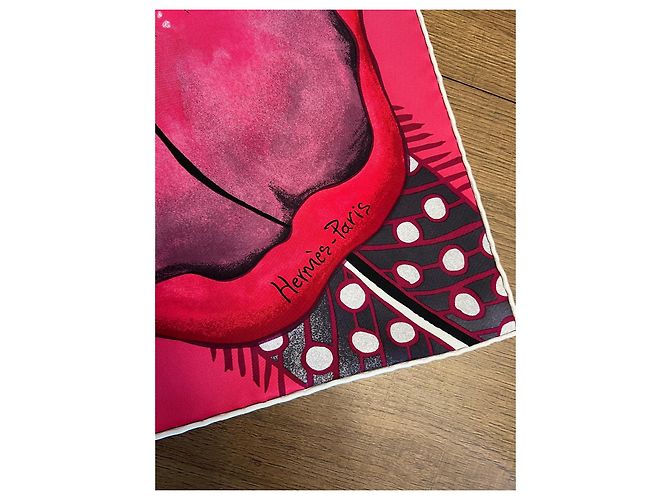 Hermès Carré 90 in seta “Baobab Cat” di Ardmore Artists Rosa Fuschia - vista 4
