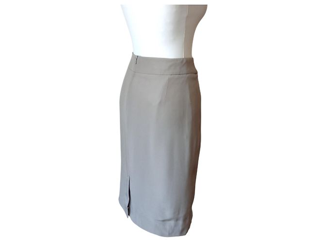 Giorgio Armani Falda Midi Gris de Armani - vista 2