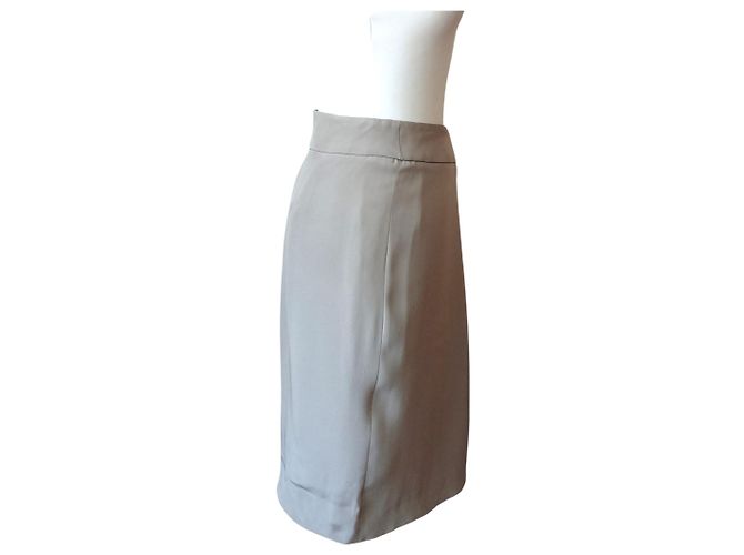 Giorgio Armani Falda Midi Gris de Armani - vista 4