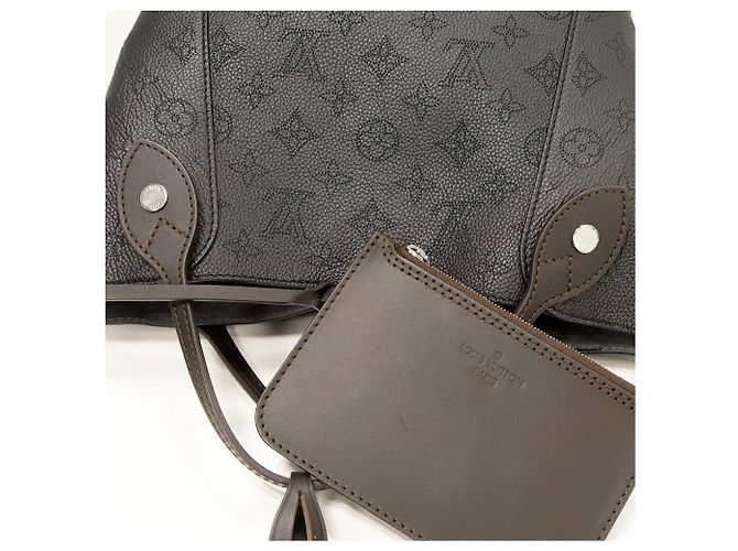 Borsa 2 in 1 Mahina Hinapm M54350 di Louis Vuitton Nero Marrone scuro - vista 6