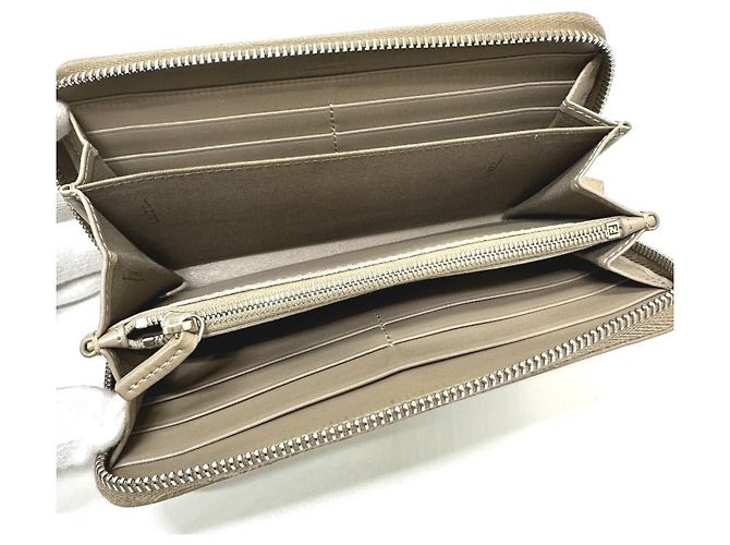 Fendi 8M0299 Portafoglio Lungo con Zip By the Way Beige - vista 9