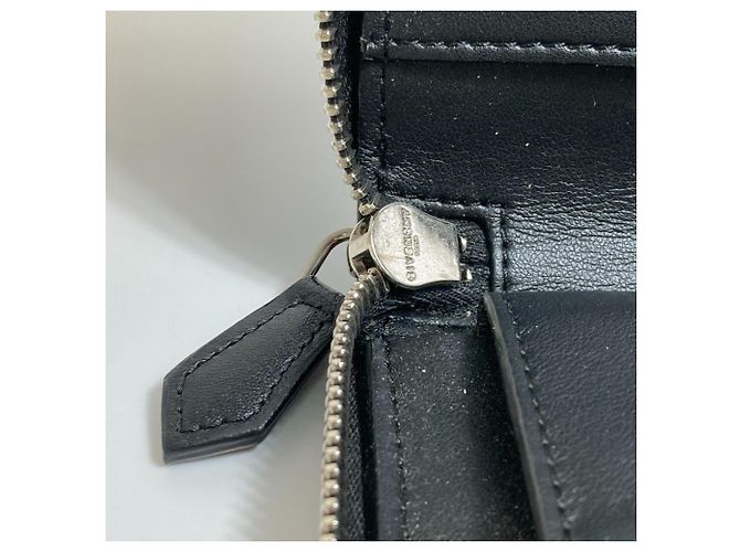 Givenchy I Feel Love Organizer Round Zip Long Wallet Black - view 10