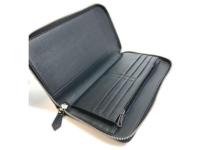 Givenchy I Feel Love Organizer Round Zip Long Wallet Black - view 7