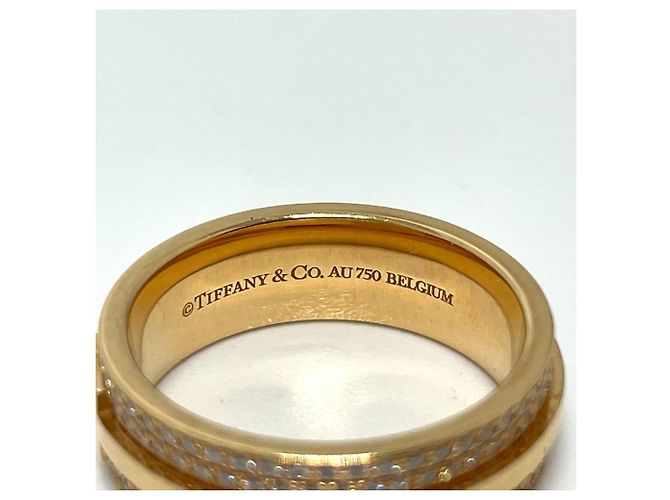 Tiffany & Co Anello Tiffany T Due Larghezza Pavé di Diamanti Rosa - vista 4