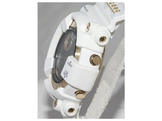 Autre Marque Casio G-SHOCK FROGMAN GW-8201K-7JR Titan Weiß - Ansicht 4