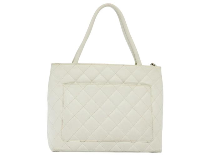 Medaillon Medallón Chanel Blanco - vista 2
