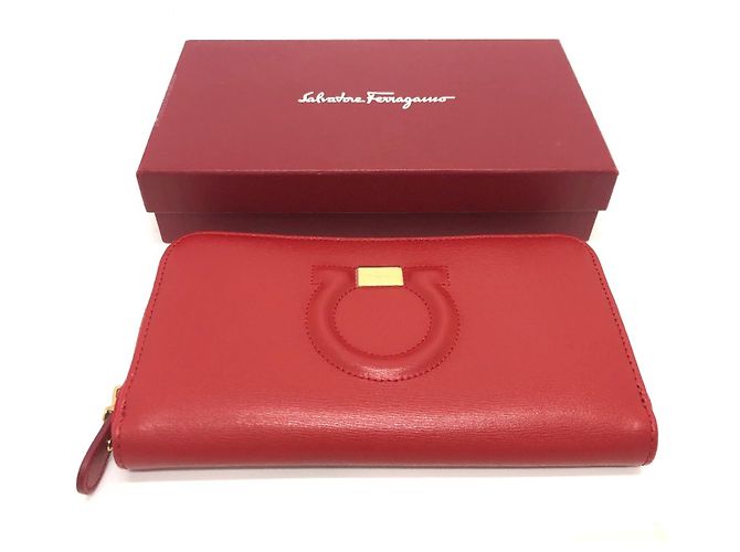 Cartera larga de cuero rojo Gancini de Salvatore Ferragamo Roja - vista 15