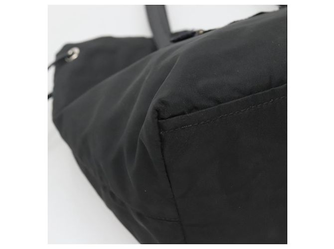 Borsa Tote Prada in nylon nero e argento Auth hk2905 - vista 11