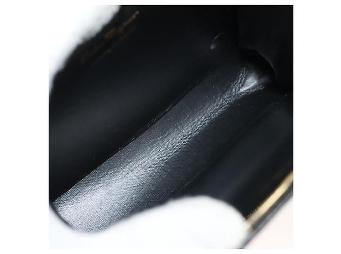 Borsa a Spalla Chain Vala in Pelle Nera e Oro Auth 139529 di Salvatore Ferragamo Nero D'oro - vista 16