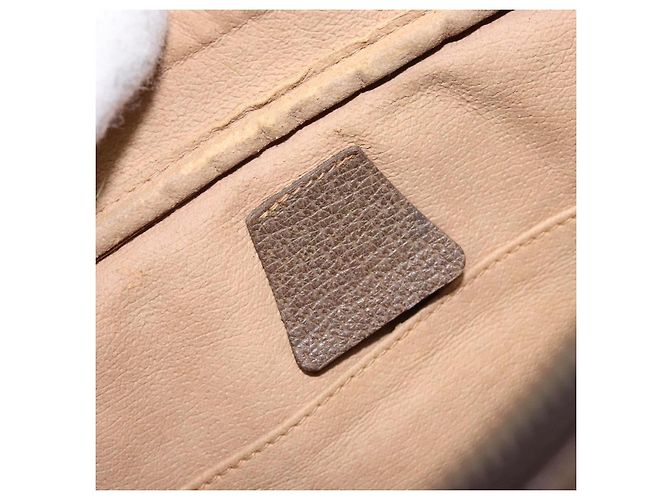 GUCCI GG Supreme Clutch Bag PVC Beige Auth ep10390 - vista 16