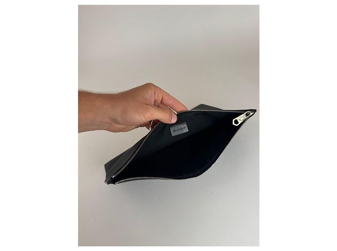 Givenchy Leder Clutch Schwarz Pervert 17 - Ansicht 3