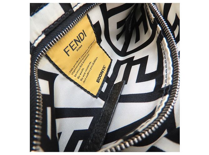 Fendi Mini Custodia per Telefono Bucket Nero Bianco - vista 7