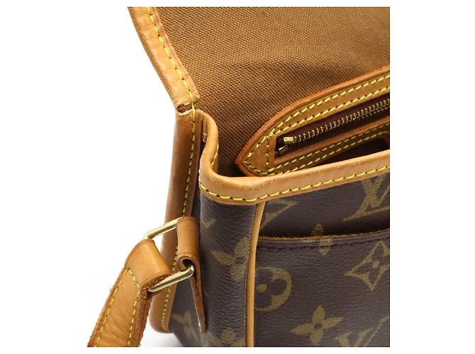 Borsa a spalla Gibeciere PM Monogram Louis Vuitton Marrone - vista 6