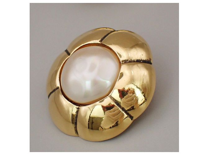 Chanel Vintage CC Flower Clip-On perle imitazione in placcato oro D'oro - vista 4