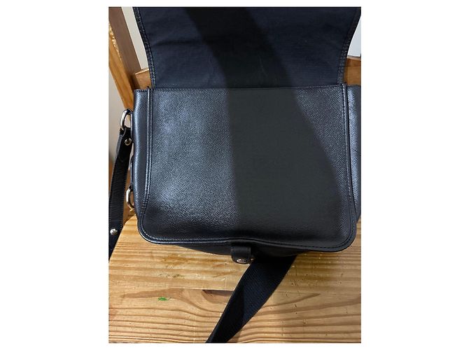 Louis Vuitton Messaggero Taiga Andre Nero - vista 10