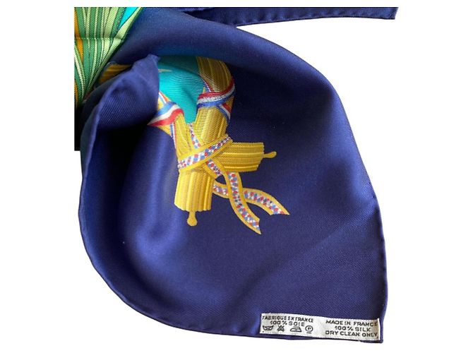 Sciarpa in Seta Hermès – Vintage / Collezionista Multicolore - vista 13