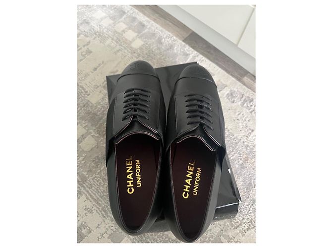 Chanel Schnürschuhe aus Leder Schwarz - Ansicht 5