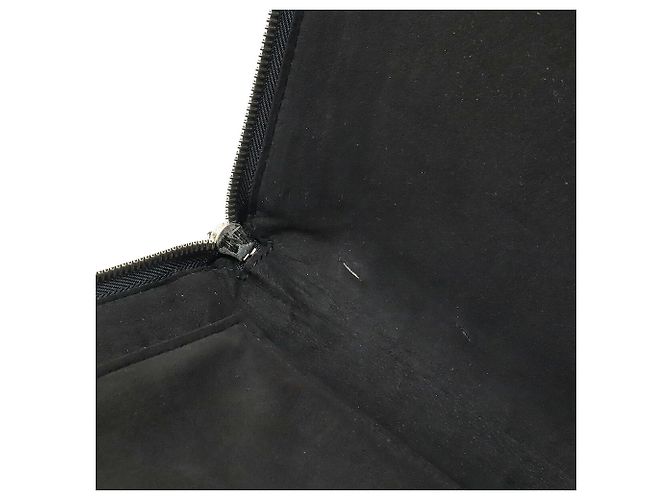 Pochette Jour GM NM de Louis Vuitton Noir - vue 7