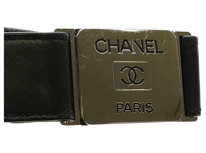 Cinturón de cuero negro con hebilla de placa Chanel Coco Mark - vista 4