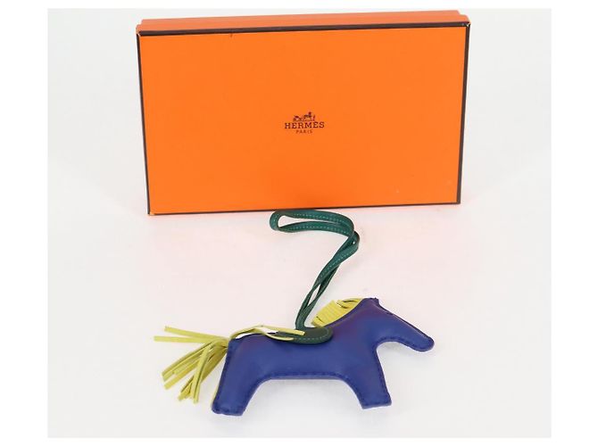 Hermès HERMES Charm Rodeo MM Pelle Blu Auth 138575M - vista 14