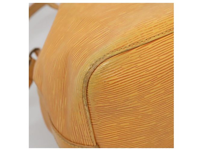 Noe LOUIS VUITTON Bolso de Hombro Petit Noé Epi Amarillo M44109 LV Auth 140076 - vista 15