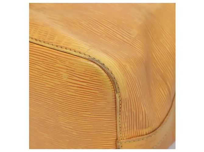 Noe LOUIS VUITTON Bolso de Hombro Petit Noé Epi Amarillo M44109 LV Auth 140076 - vista 16