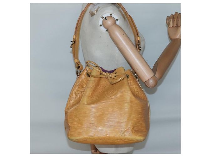 Noe LOUIS VUITTON Bolso de Hombro Petit Noé Epi Amarillo M44109 LV Auth 140076 - vista 22