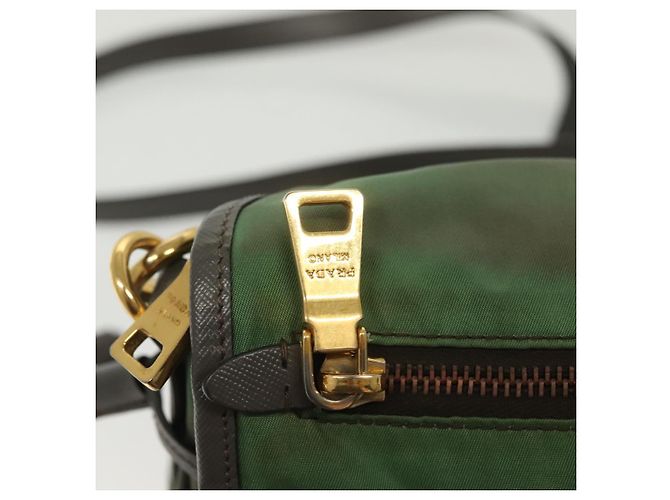 Borsa a Spalla PRADA Nylon Kaki Oro Auth 138636 D'oro Cachi - vista 18