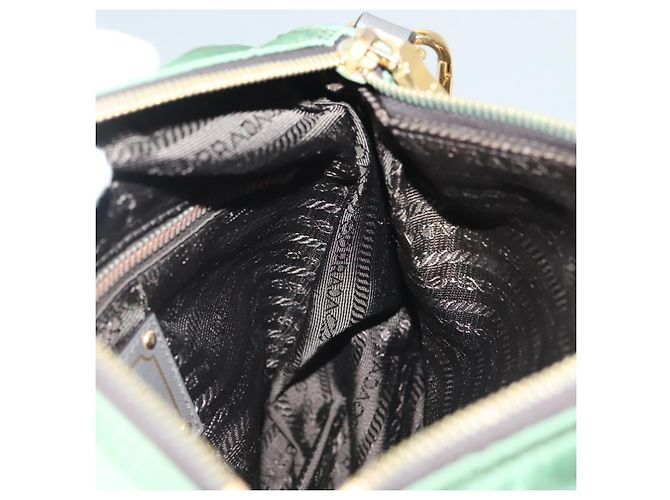 Borsa a Spalla PRADA Nylon Kaki Oro Auth 138636 D'oro Cachi - vista 23