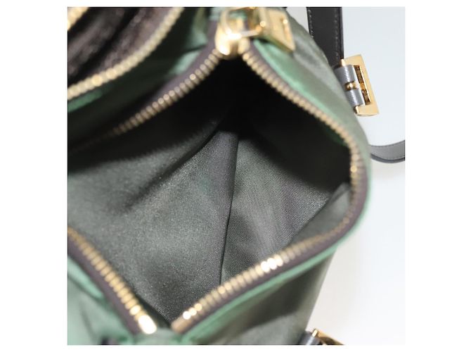 Borsa a Spalla PRADA Nylon Kaki Oro Auth 138636 D'oro Cachi - vista 26