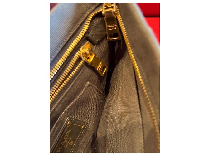 Prada Pochette con zip impreziosita da cristalli Cachi - vista 11