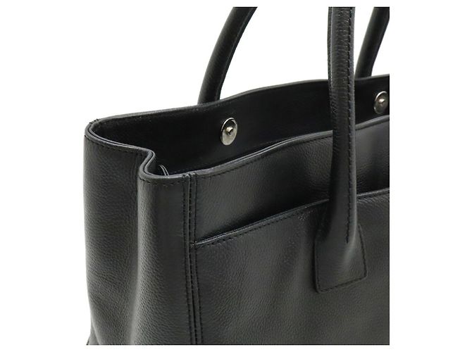Sac 2way Executive Line 2.55 en cuir Chanel A29292 Noir - vue 5