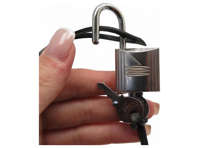 Hermès NEW HERMES EPSOM LEATHER ZIPPER PULL WITH BELL IN ETCH + SILVER PADLOCK Grey - view 6
