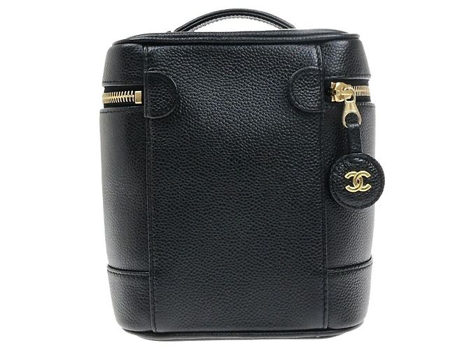 Timeless Beauty case vintage senza tempo Chanel in caviar alto - vista 2