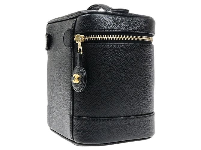 Timeless Beauty case vintage senza tempo Chanel in caviar alto - vista 4