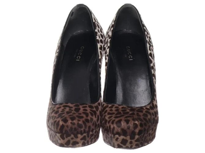 Tacchi Gucci in pelle marrone - vista 2