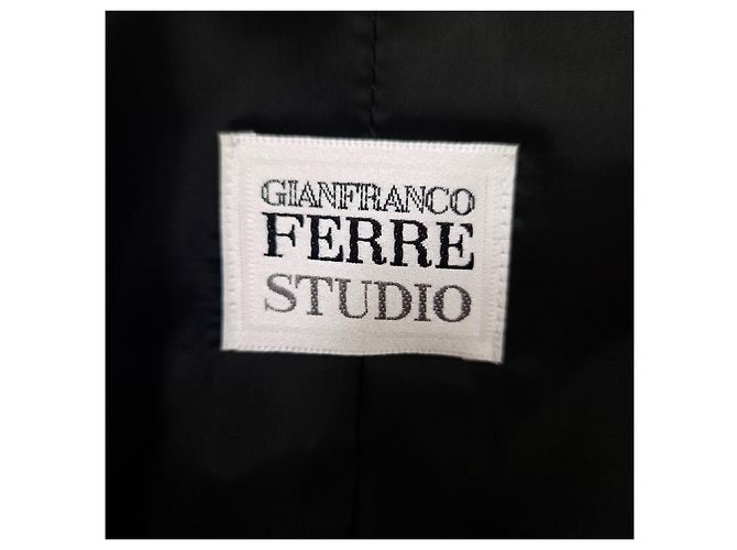 Gianfranco Ferré Studio giacca nera corta Nero - vista 3