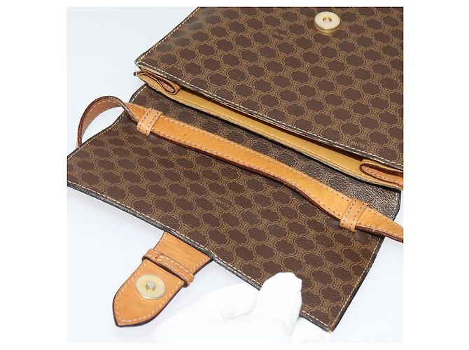 Céline CELINE Macadam Canvas Schultertasche aus PVC-Leder Braun Gold Auth 139816 Golden - Ansicht 10