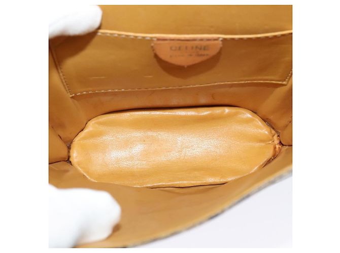 Céline CELINE Macadam Canvas Schultertasche aus PVC-Leder Braun Gold Auth 139816 Golden - Ansicht 11