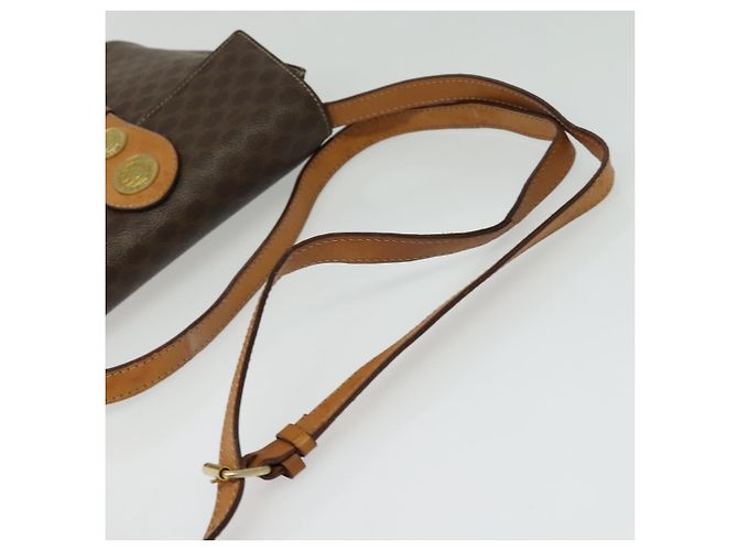 Céline CELINE Macadam Canvas Schultertasche aus PVC-Leder Braun Gold Auth 139816 Golden - Ansicht 7