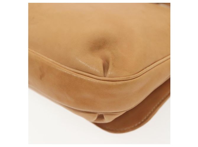 Borsa a spalla in pelle beige e oro con borchie Jimmy Choo Auth BA5032 D'oro - vista 16