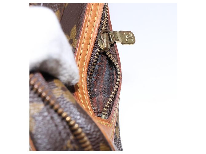 LOUIS VUITTON Clutch Marly Dragonne GM Monogram M51825 LV Auth ep10354 Monogramma - vista 10